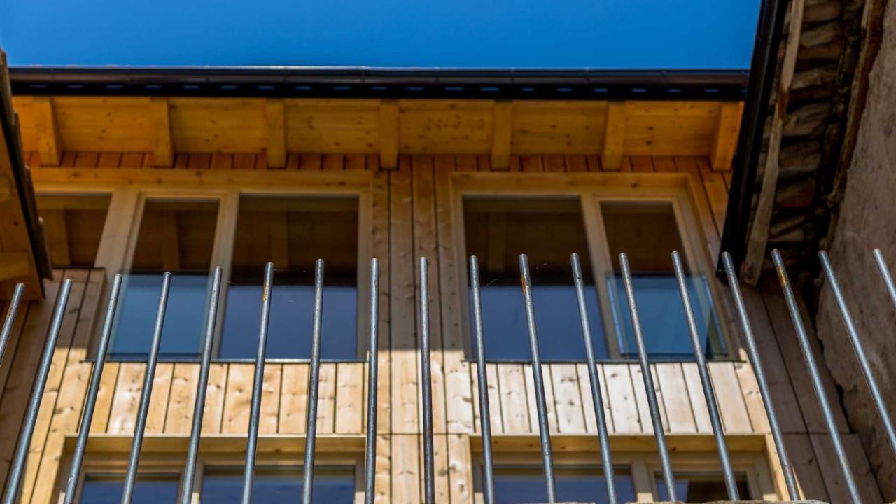 Eco-Apartaments Cal Rossa De Taus المظهر الخارجي الصورة