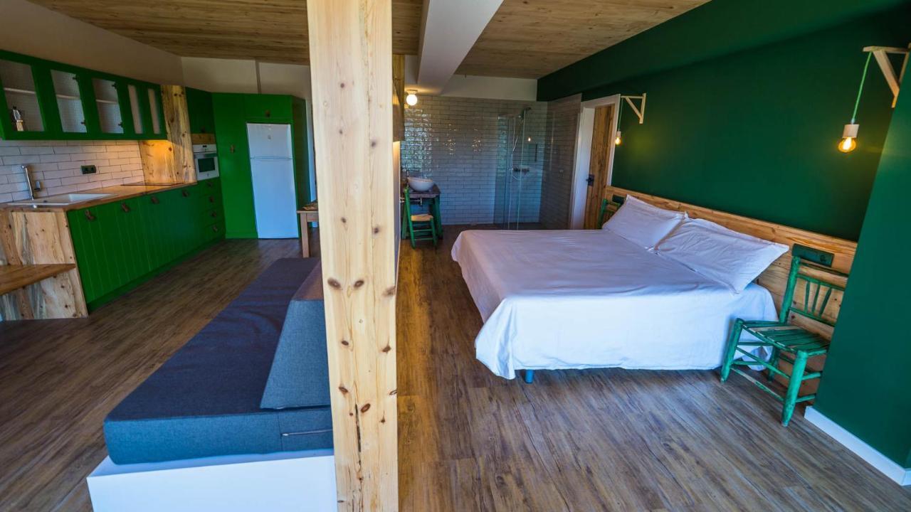 Eco-Apartaments Cal Rossa De Taus المظهر الخارجي الصورة